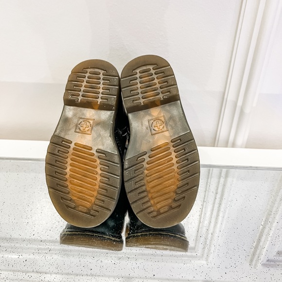 Doc Martens classic black boots - Picture 5 of 6